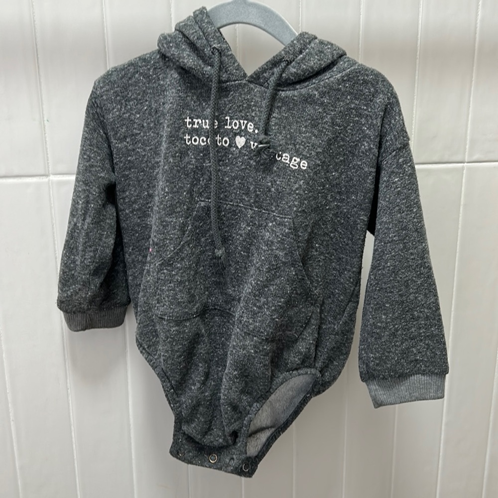 Tocoto vintage sweatshirt romper size 18m